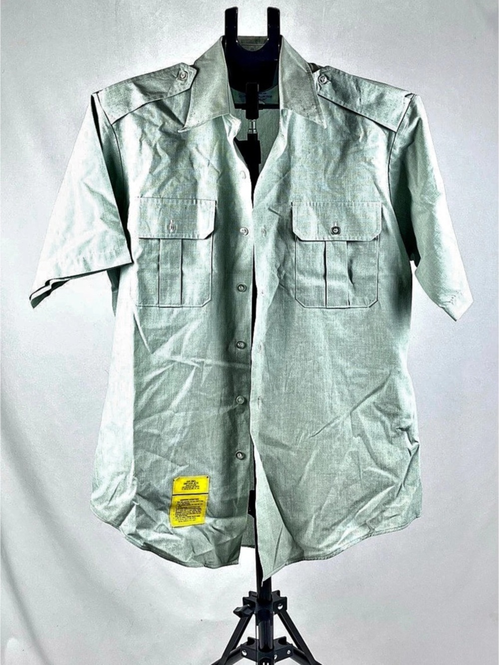 Vintage 2000 US Military AG415 Short Sleeve Button Up Utility Shirt 16
